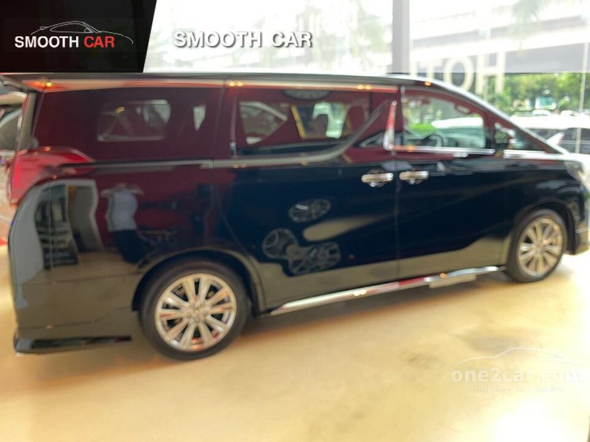 2023 Toyota Alphard Van