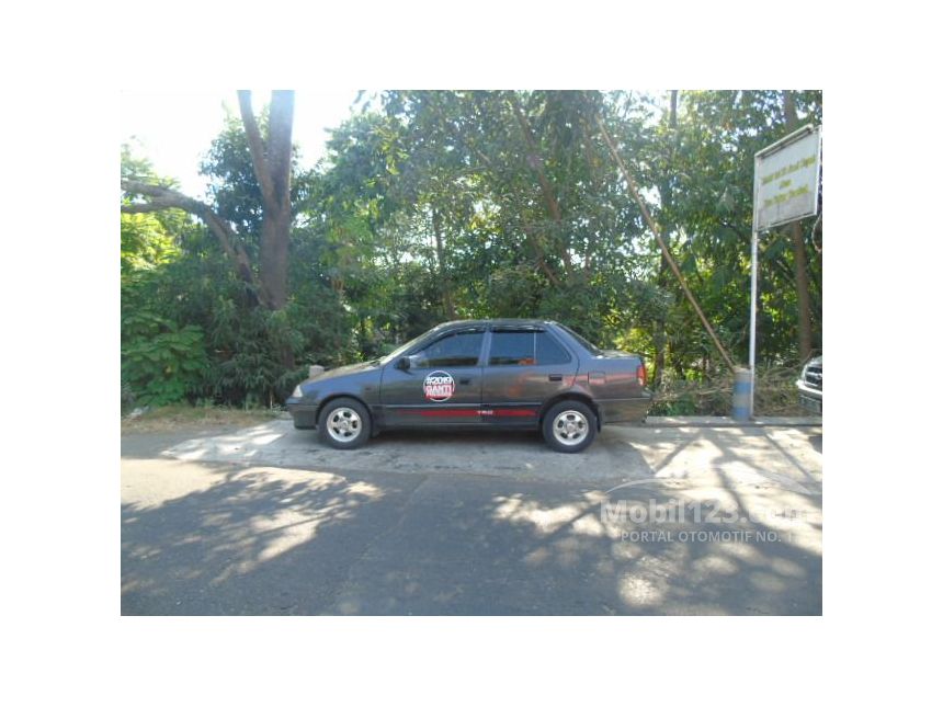 Jual Mobil  Suzuki  Esteem  1993  1 3 di Jawa Timur Manual 