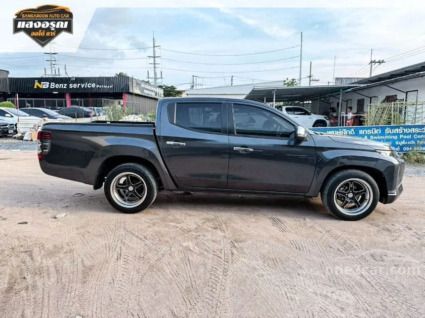 2021 Mitsubishi TRITON GLX Double Cab Pickup