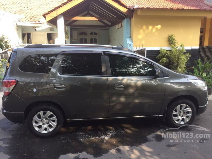 Jual Mobil Chevrolet Spin 2013 LTZ 1.5 di DKI Jakarta Manual SUV Abu 