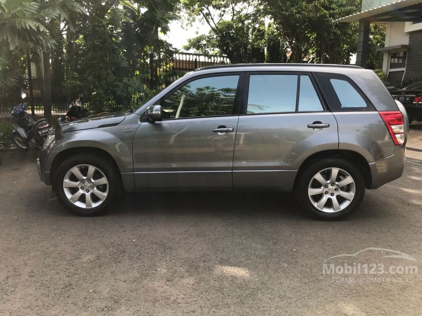 Jual Mobil  Suzuki  Grand  Vitara  2011 2 4 2 4 di DKI  Jakarta  