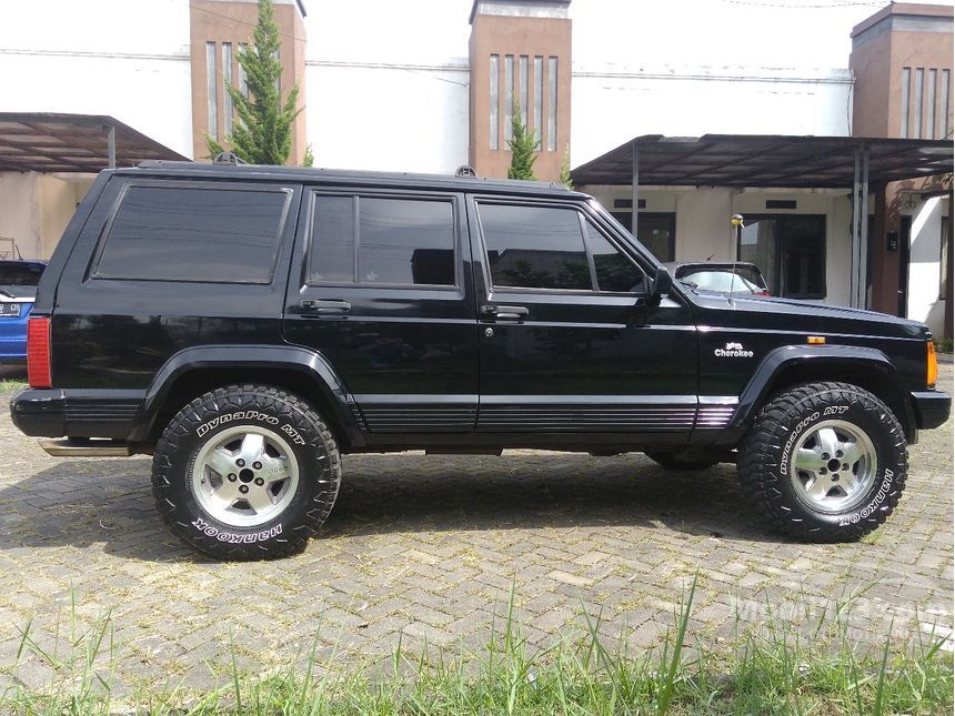 Jual Mobil  Jeep  Cherokee  1999 XJ 2 5 di Jawa Barat Manual 