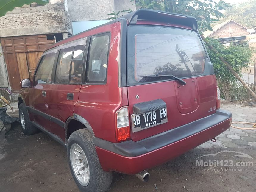 Jual Mobil Suzuki Escudo 1995 JLX 1.6 di Jawa Timur Manual SUV Merah Rp