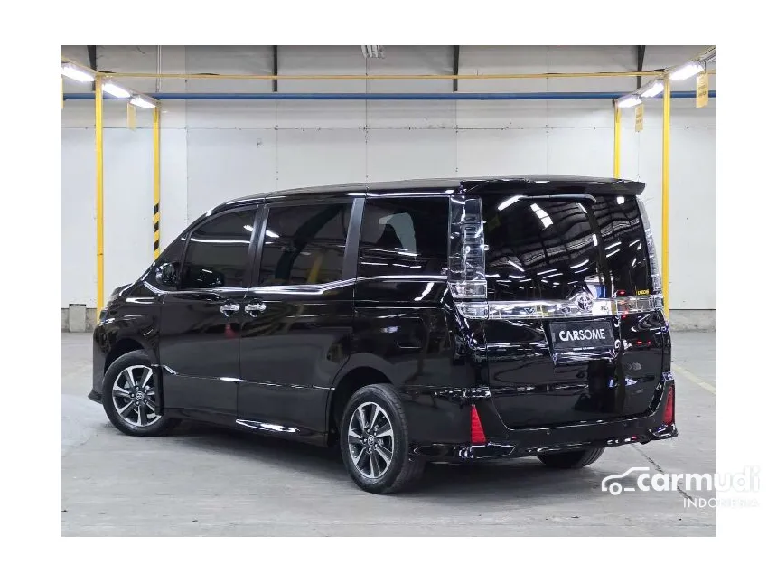 2020 Toyota Voxy MPV