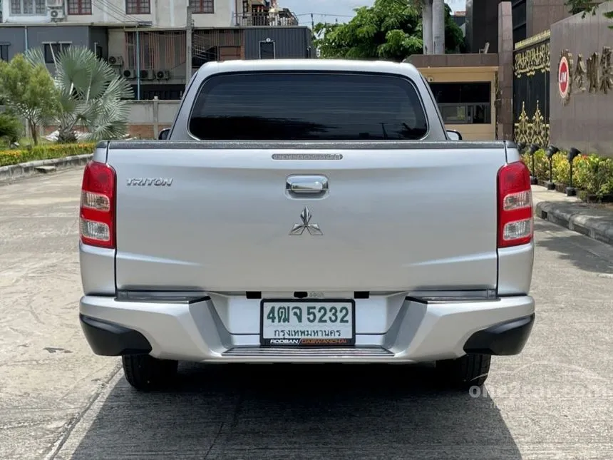 2018 Mitsubishi TRITON GLX Mega Cab Pickup