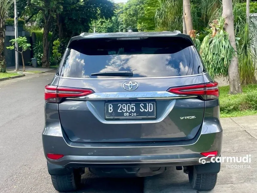 2021 Toyota Fortuner VRZ 4X2 SUV