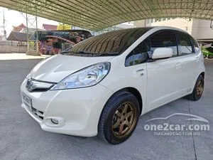 2013 Honda JAZZ 1.3 Hybrid Hatchback