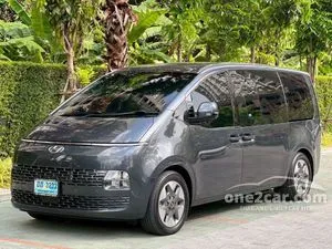 2022 Hyundai Staria 2.2 (ปี 21-28) SEL Van