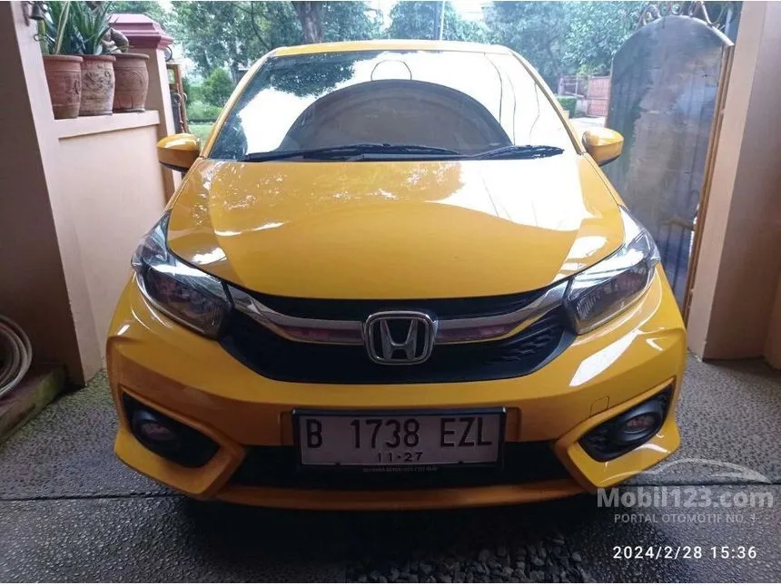 Jual Mobil Honda Brio 2022 E Satya 1.2 di Sumatera Selatan Automatic Hatchback Kuning Rp 155.000.000