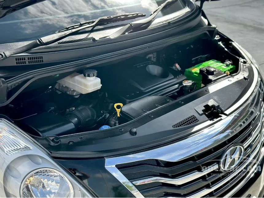 2013 Hyundai H-1 Elite Van