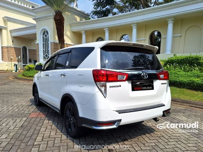 2019 Toyota Innova Venturer Wagon