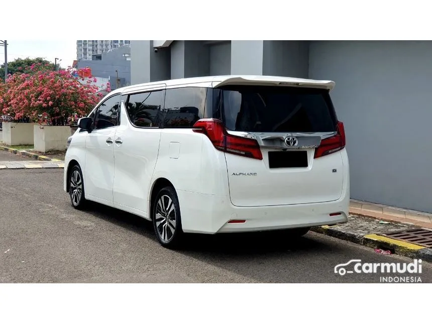 2022 Toyota Alphard G MPV