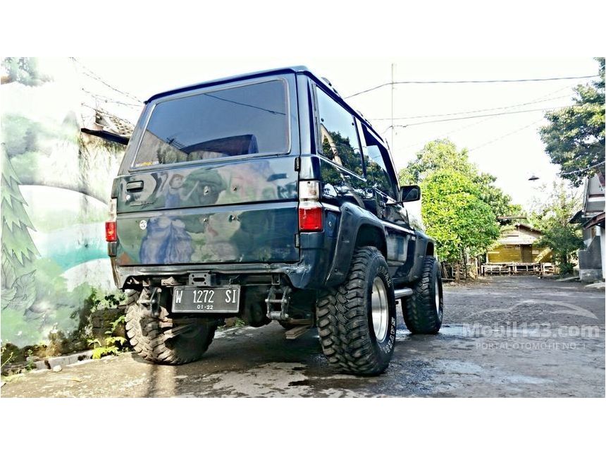 Jual Mobil  Daihatsu Feroza  1995 1 6 di Jawa  Timur  Manual 