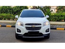 2016 Chevrolet Trax 1.4 LTZ SUV Turbo AT Sunroof White On Black - KM 50 ribuan cash credit bisa dibantu