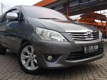 (TDP 25 Juta) Toyota Kijang Innova 2.5 G AT Gray 2012