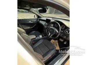2015 Mercedes-Benz GLA200 1.6 Urban SUV