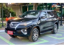 2016 Toyota Fortuner 2.4 (ปี 15-18) V SUV