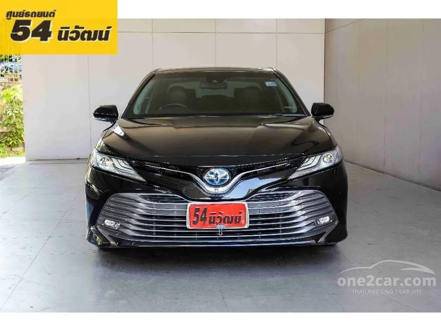 2020 Toyota Camry Hybrid Premium Sedan