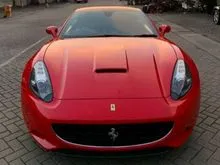 2010 Ferrari California 4.3 California Convertible
