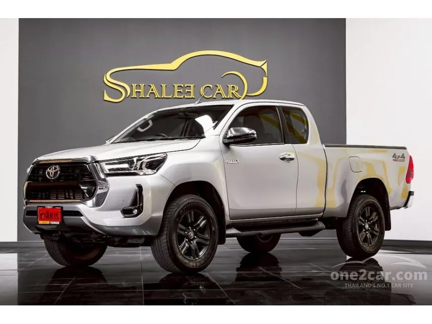2023 Toyota HILUX REVO Mid Smart Cab Pickup