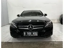 2016 Mercedes-Benz C200 2.0 Avantgarde Sedan W205 Terawat Full Original Seperti Baru