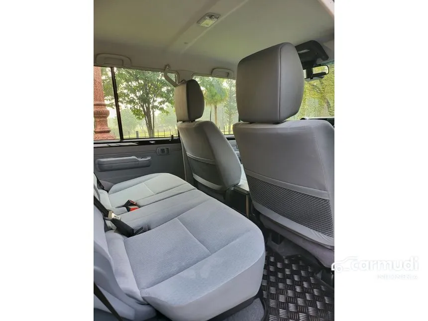 2024 Toyota Land Cruiser 70 GXL SUV