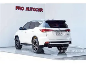 2017 Toyota FORTUNER 2.8 TRD Sportivo (Blacktop) SUV