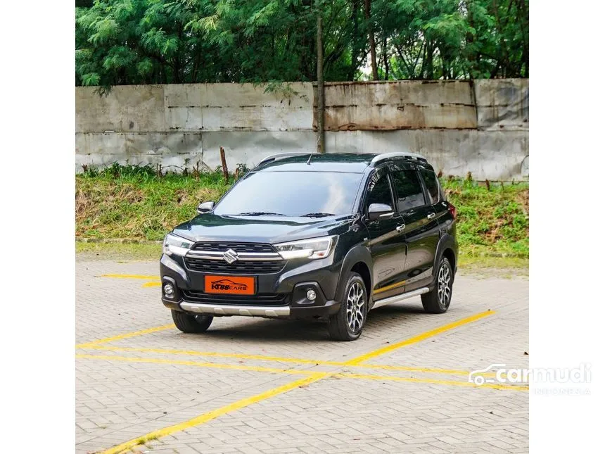 2022 Suzuki XL7 Zeta SUV