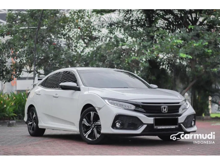 2018 Honda Civic E Hatchback