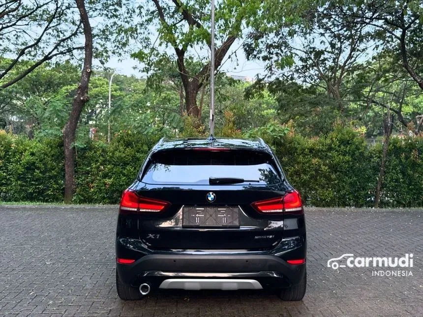 2021 BMW X1 sDrive18i xLine SUV