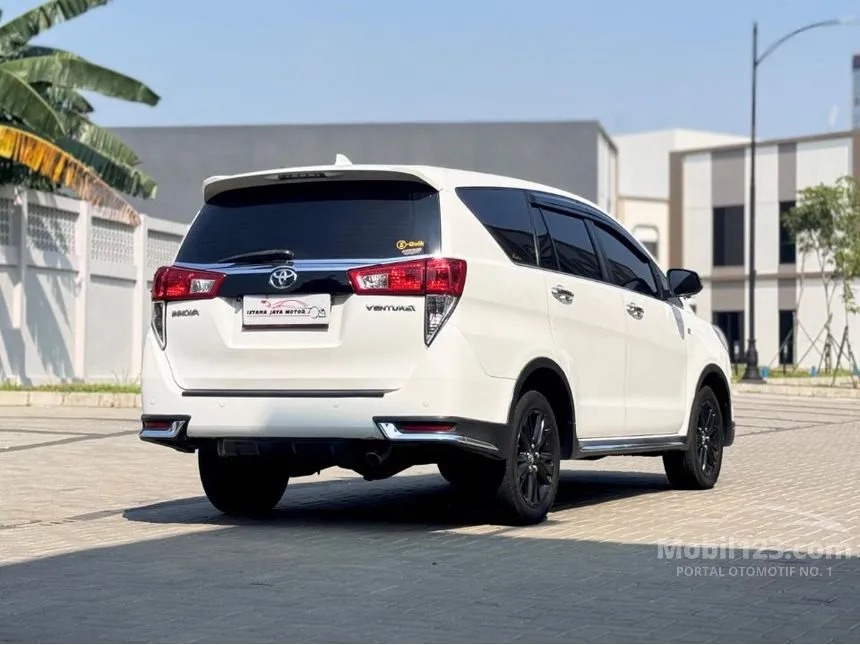 2019 Toyota Kijang Innova Venturer MPV