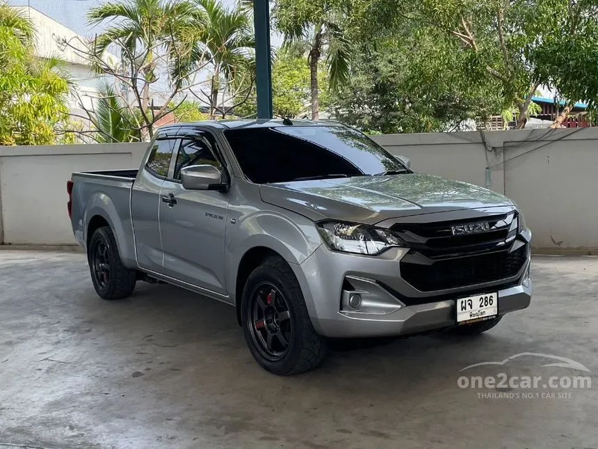2024 Isuzu D-MAX S Space Cab Pickup