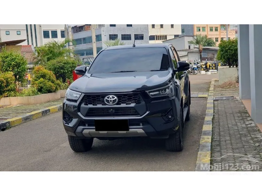 2025 Toyota Hilux V Double Cab 4X4 Pickup