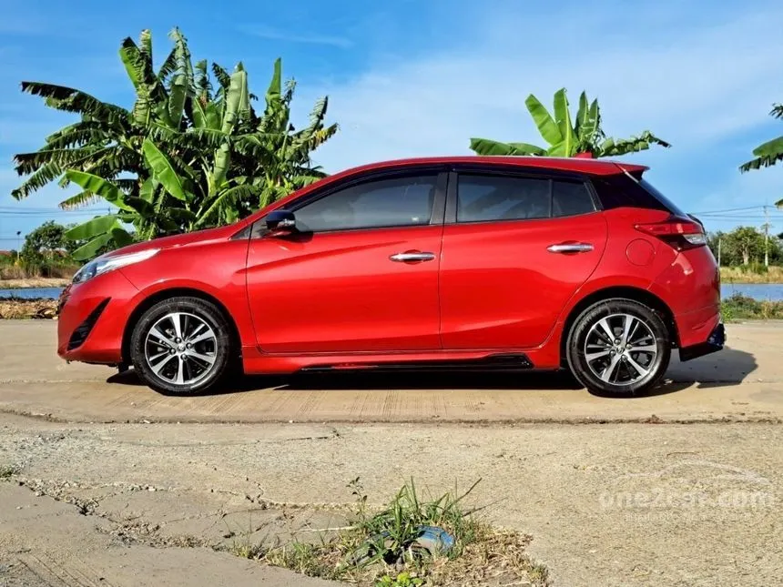 2019 Toyota YARIS G Hatchback