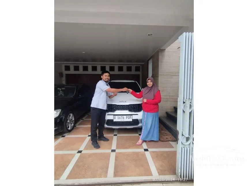 Jual Mobil KIA Sonet 2023 Premiere 1.5 di DKI Jakarta Automatic Wagon Putih Rp 298.900.000