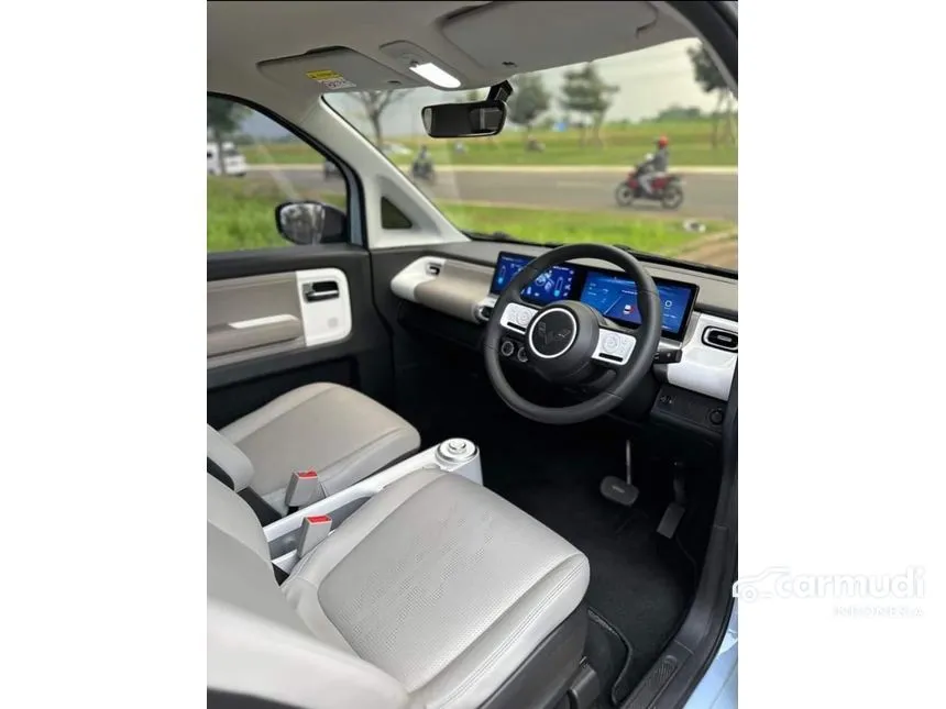 2024 Wuling EV Air ev Standard Range Hatchback