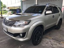 2013 Toyota Fortuner 3.0 (ปี 12-15) V SUV AT
