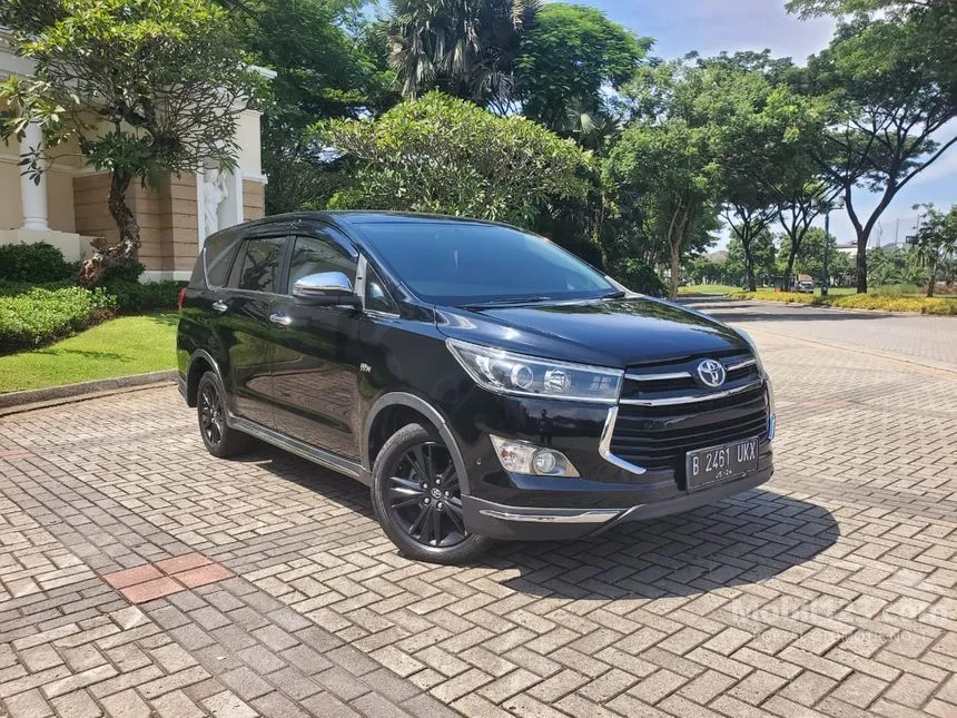 Jual Mobil Toyota Innova Venturer 2019 2.0 di DKI Jakarta Automatic Wagon Hitam Rp 290.000.000