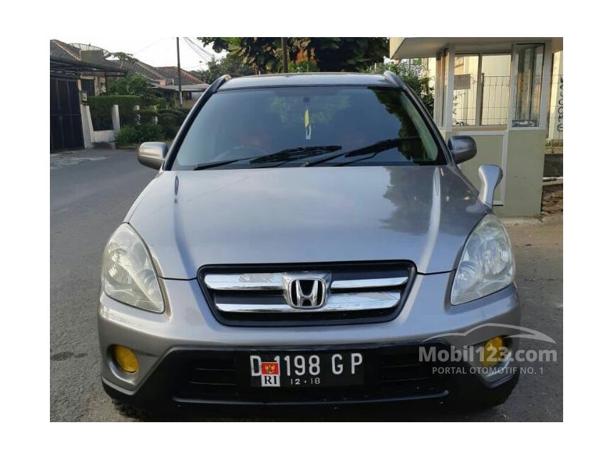 Jual Mobil  Honda  CR V  2003 RD 2 0 di Jawa Barat Manual SUV 