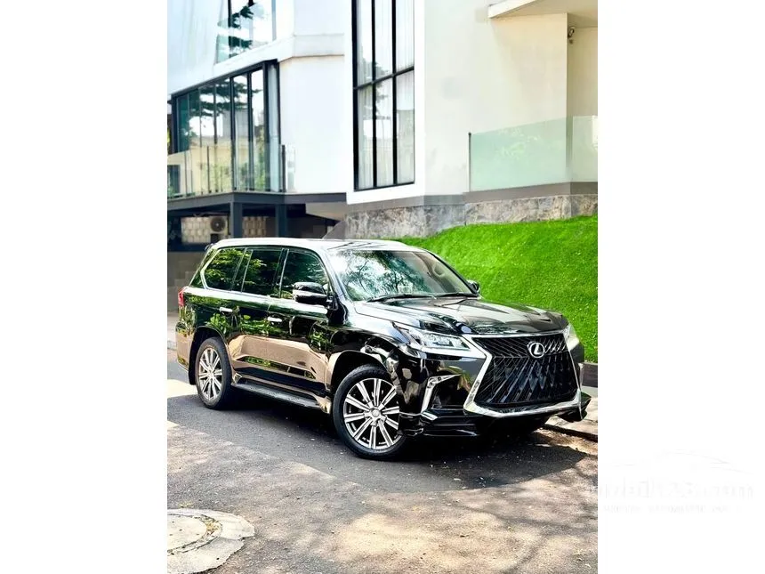 2017 Lexus LX 570 SUV