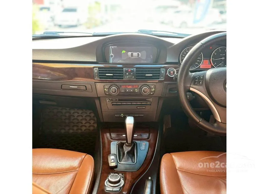 2013 BMW 320i SE Sedan
