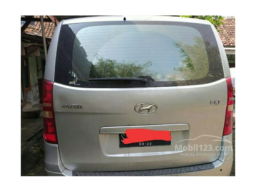 Hyundai hym m2001 silver