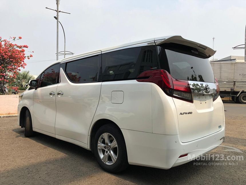 Jual Mobil  Toyota Alphard  2021  X 2 5 di Banten Automatic 