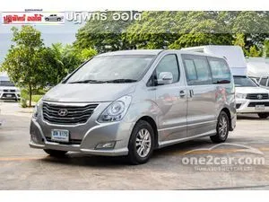 2015 Hyundai H-1 2.5 (ปี 08-17) Deluxe Van