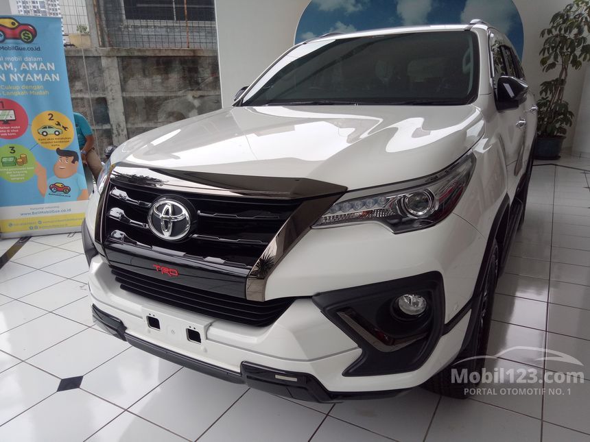 Jual Mobil  Toyota  Fortuner  2021 TRD  2 4 di Jawa Barat 