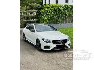 2017 Mercedes-Benz E300 2.0 AMG Line Sedan
