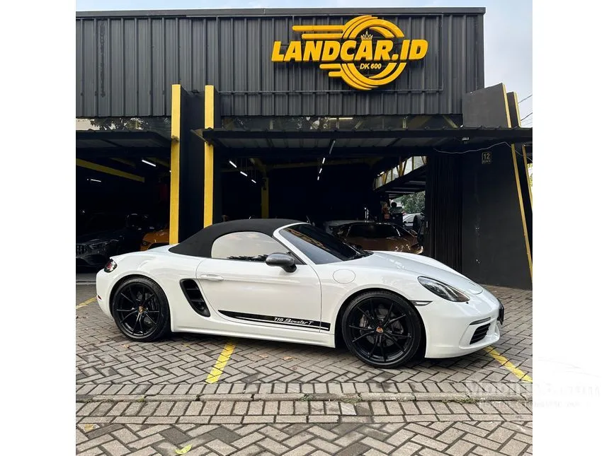 2020 Porsche 718 Boxster T Convertible