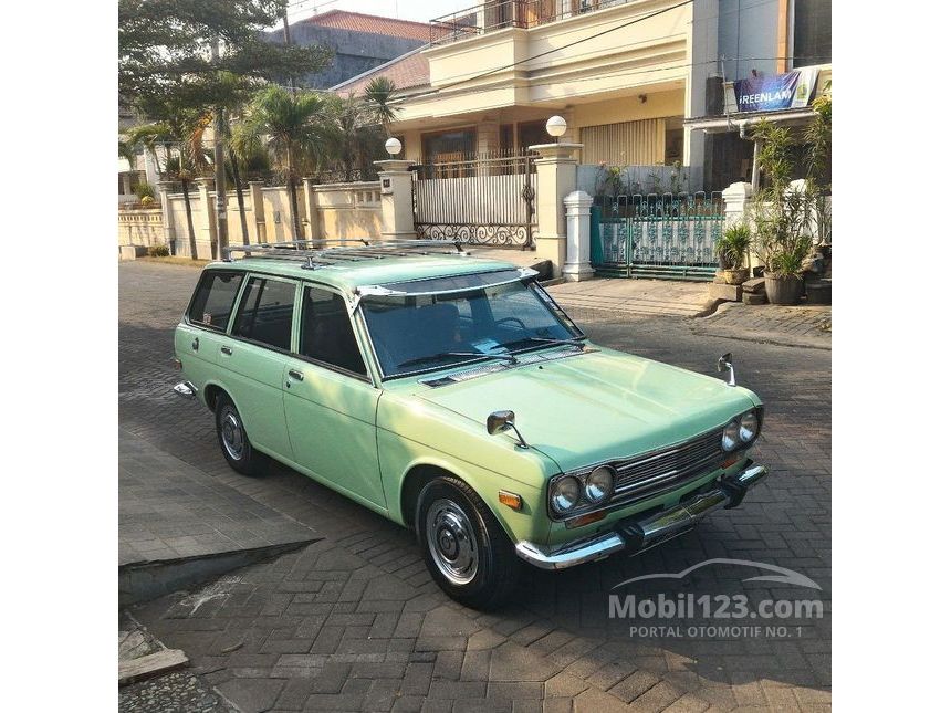 1973 Datsun 1600 1.6 Manual Sedan