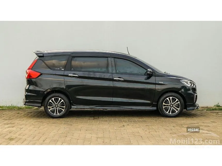 2022 Suzuki Ertiga Hybrid SS MPV