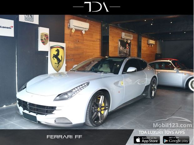 Ferrari Ff Mobil Bekas Baru dijual di Indonesia - Dari 3 